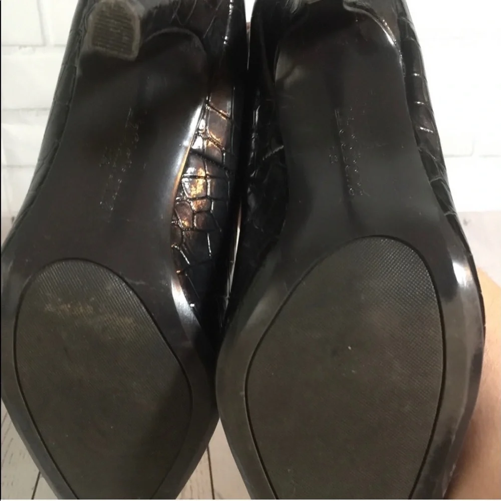 Liz Claiborne beautiful dark